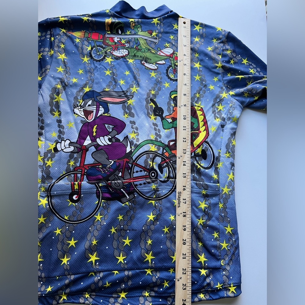 Looney Tunes men’s cycling Shirt - medium - Picture 6 of 7
